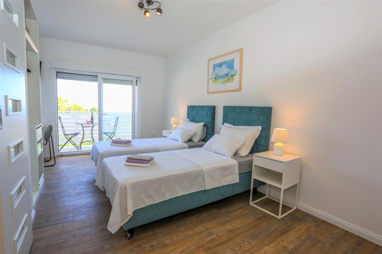 חוואר Stella Maris, Hvar - Rooms With A Balcony And A Stunning Sea View מראה חיצוני תמונה